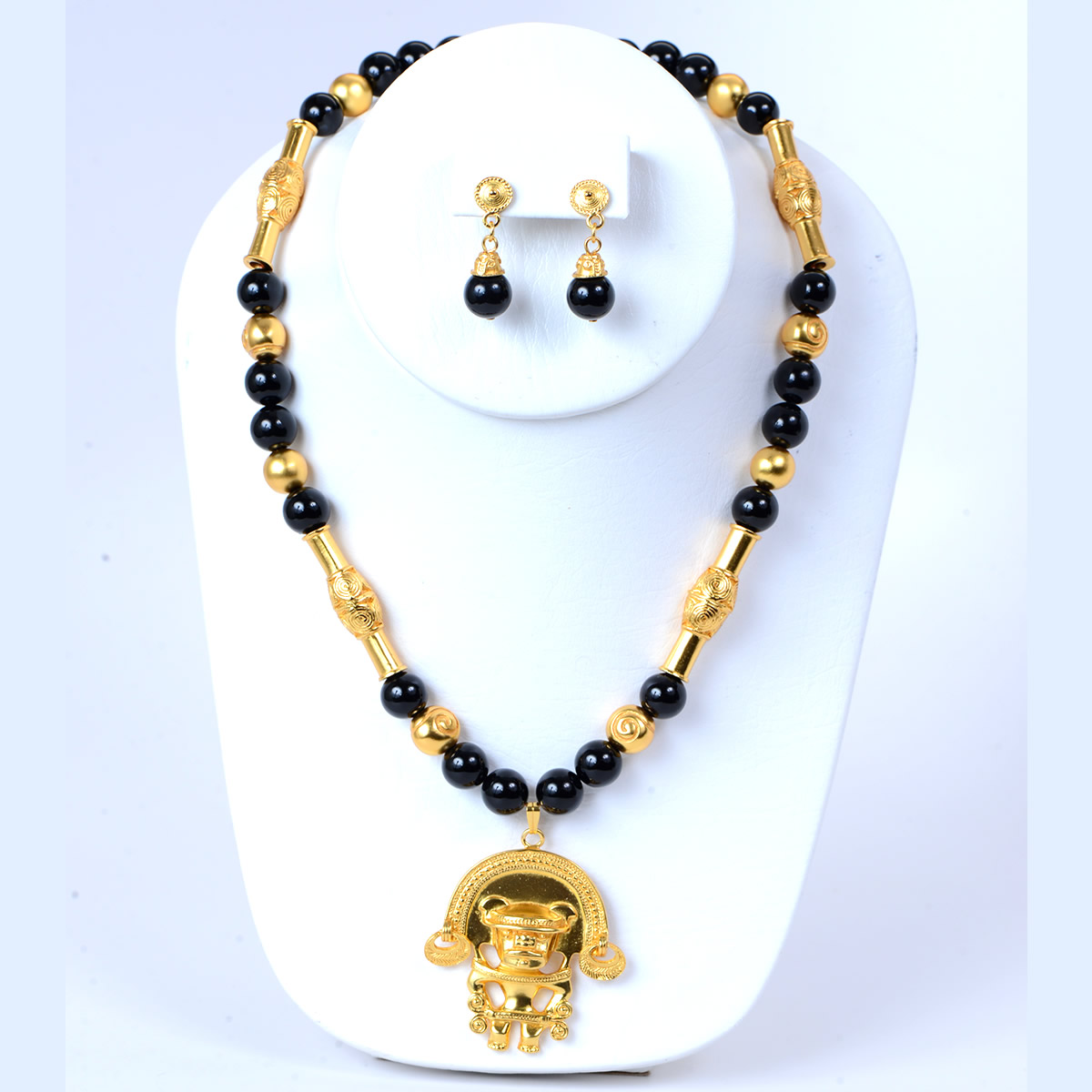 Pre Columbian Onyx Necklace Set