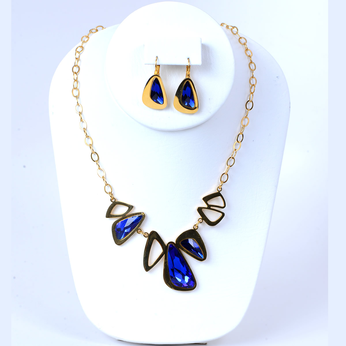 Elegant Deep Blue Stone Necklace Set
