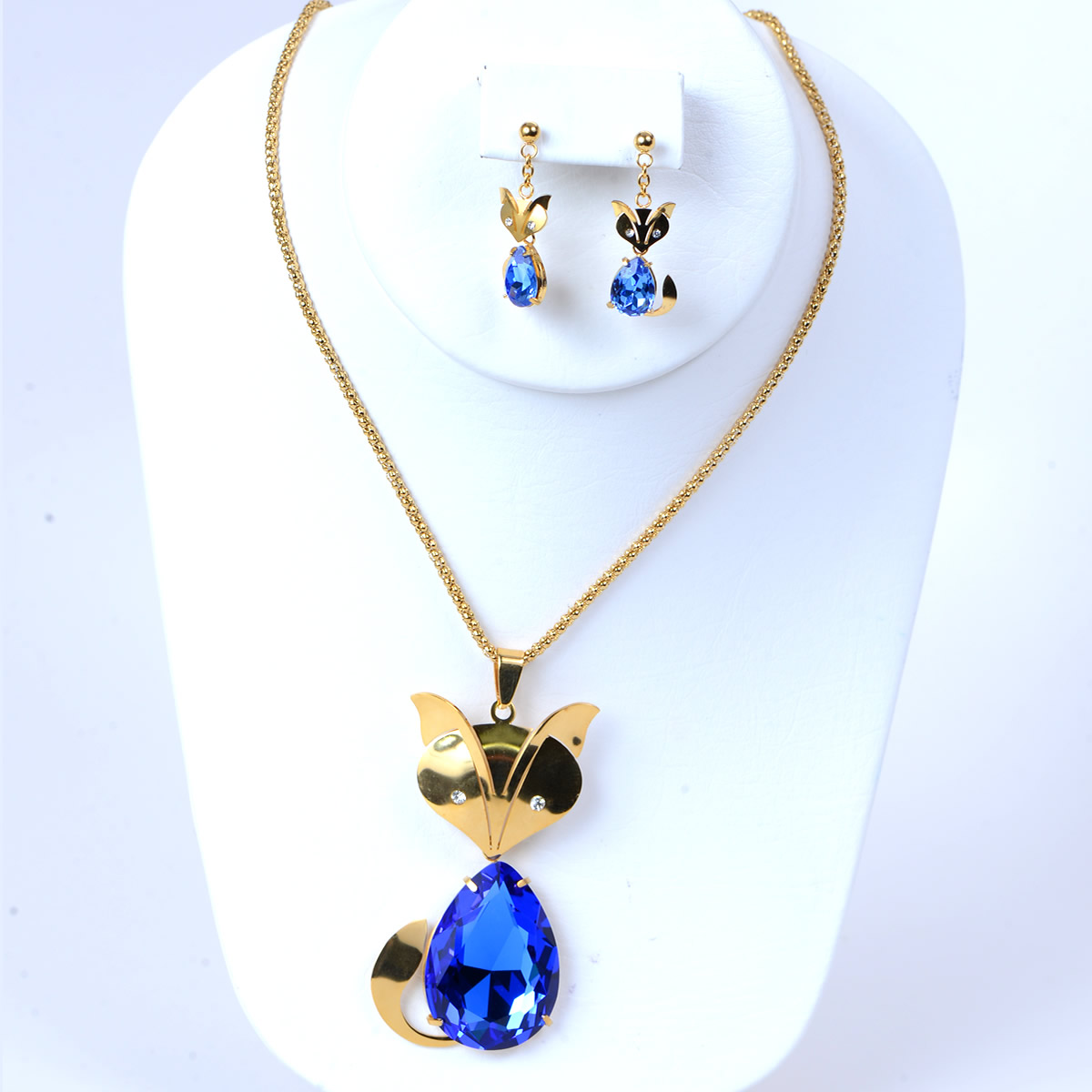 Crystal Rhinestone Cat Earrings & Pendant Necklace Jewelry Set